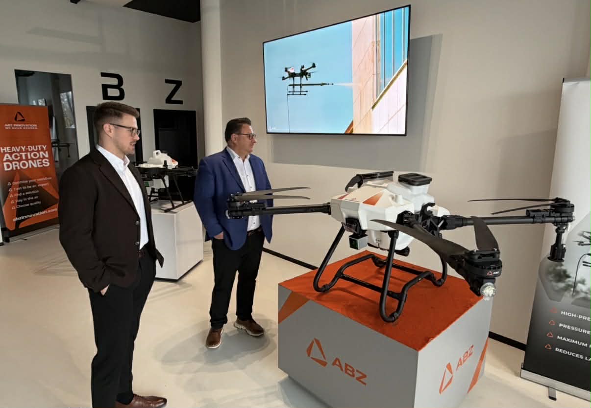 HEPA Canada delegation visits ABZ Innovation in Szentendre to explore industrial and agricultural drone solutions