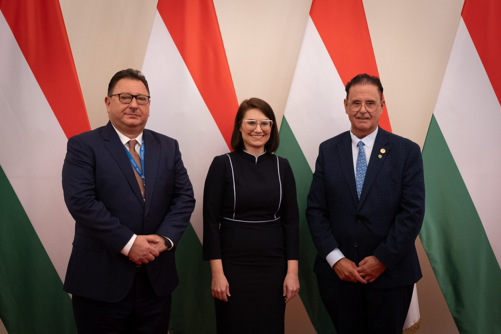 Dr. Boglárka Illés, State Secretary for Bilateral Relations, Rudy Cuzzetto, MPP, and Sándor Balla, Executive Director of HEPA Canada, during high-level discussions on Hungary–Canada energy cooperation.